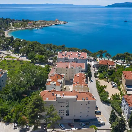 Beach Apartment Makarska アパート マカルスカ